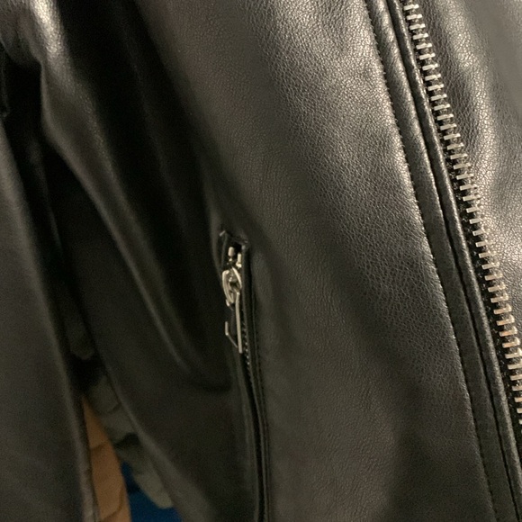 Zara Oversized Faux Leather Moto Jacket in great Preloved condition - Picture 6 of 6